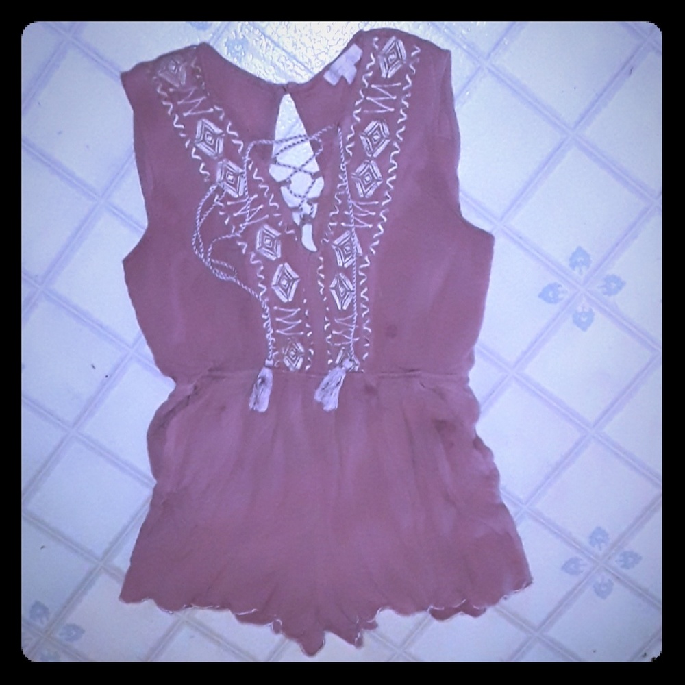 {Love Tree} romper size large.